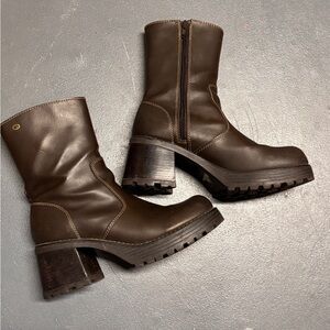 Vintage Y2K Skechers Brown Leather Women's Boots chunky
